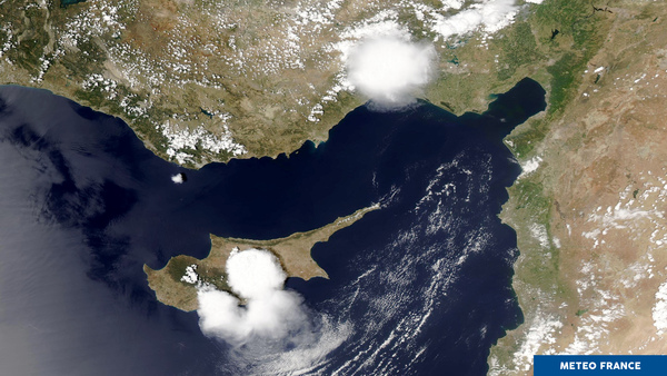 Convection sur l'île de Chypre
